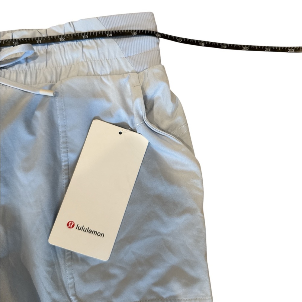 Lululemon Womens Crop Pants, NWT, Size-10, Color-Light Blue - Picture 4 of 9